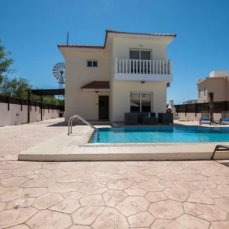Villa Nissi Crystal Agia Napa