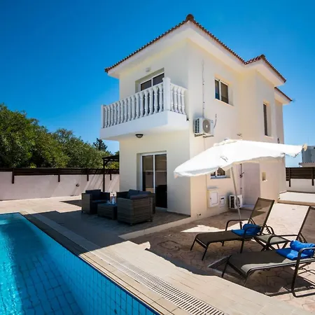 Vila Nissi Crystal *